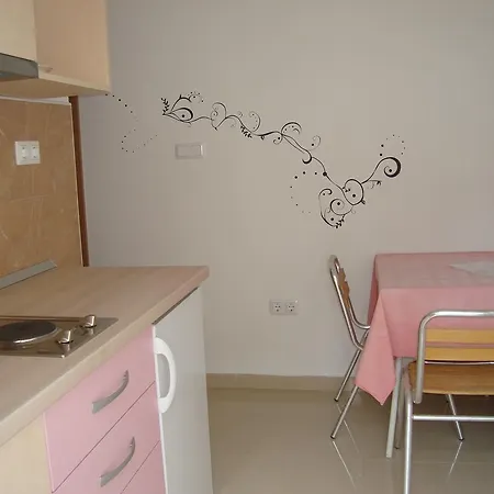 Apartament Kiro