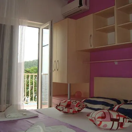 Kiro Appartement *