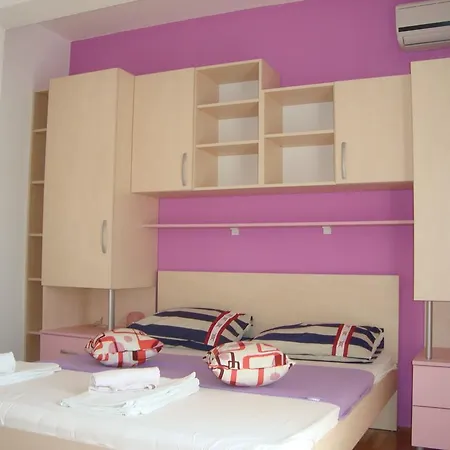 Kiro Appartement Milna (Hvar)