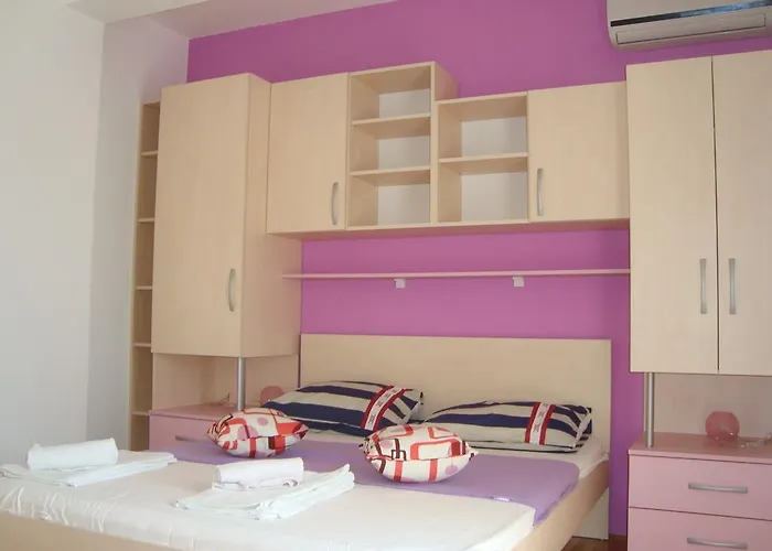 Kiro アパート ミルナ