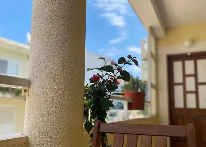 Kiro * Milna (Hvar)